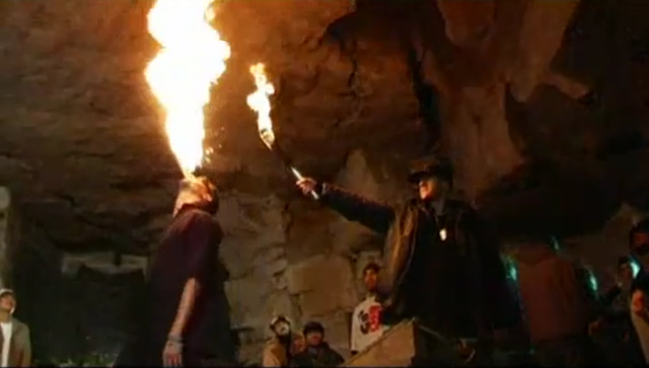 Cracheur de Feu première vidéo hommage à Arthur